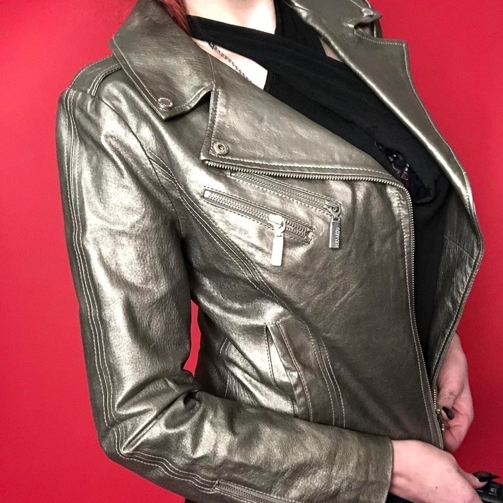 Dark gold leather jacket 🤎💛​​​​​​​​​​